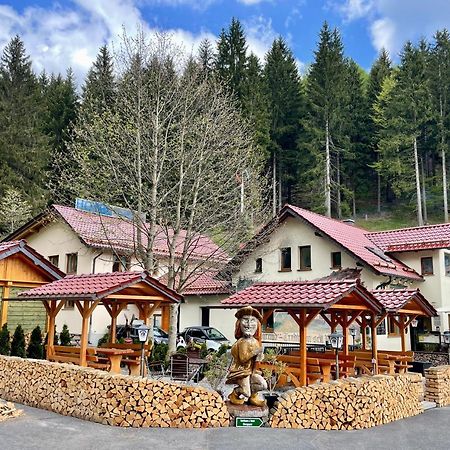 Hotel & Gasthaus Sterngrund Целла-Мелис Экстерьер фото
