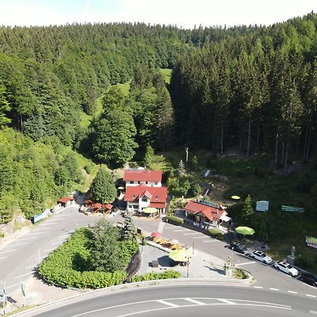 Hotel & Gasthaus Sterngrund Целла-Мелис Экстерьер фото