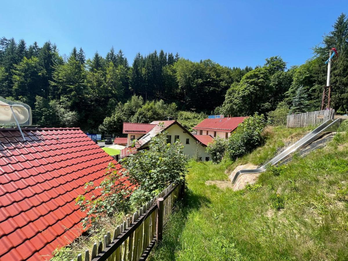 Hotel & Gasthaus Sterngrund Целла-Мелис Экстерьер фото